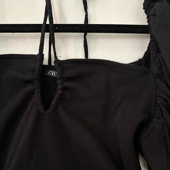 Puff-Sleeved Bodysuit - Picture 3 of 5